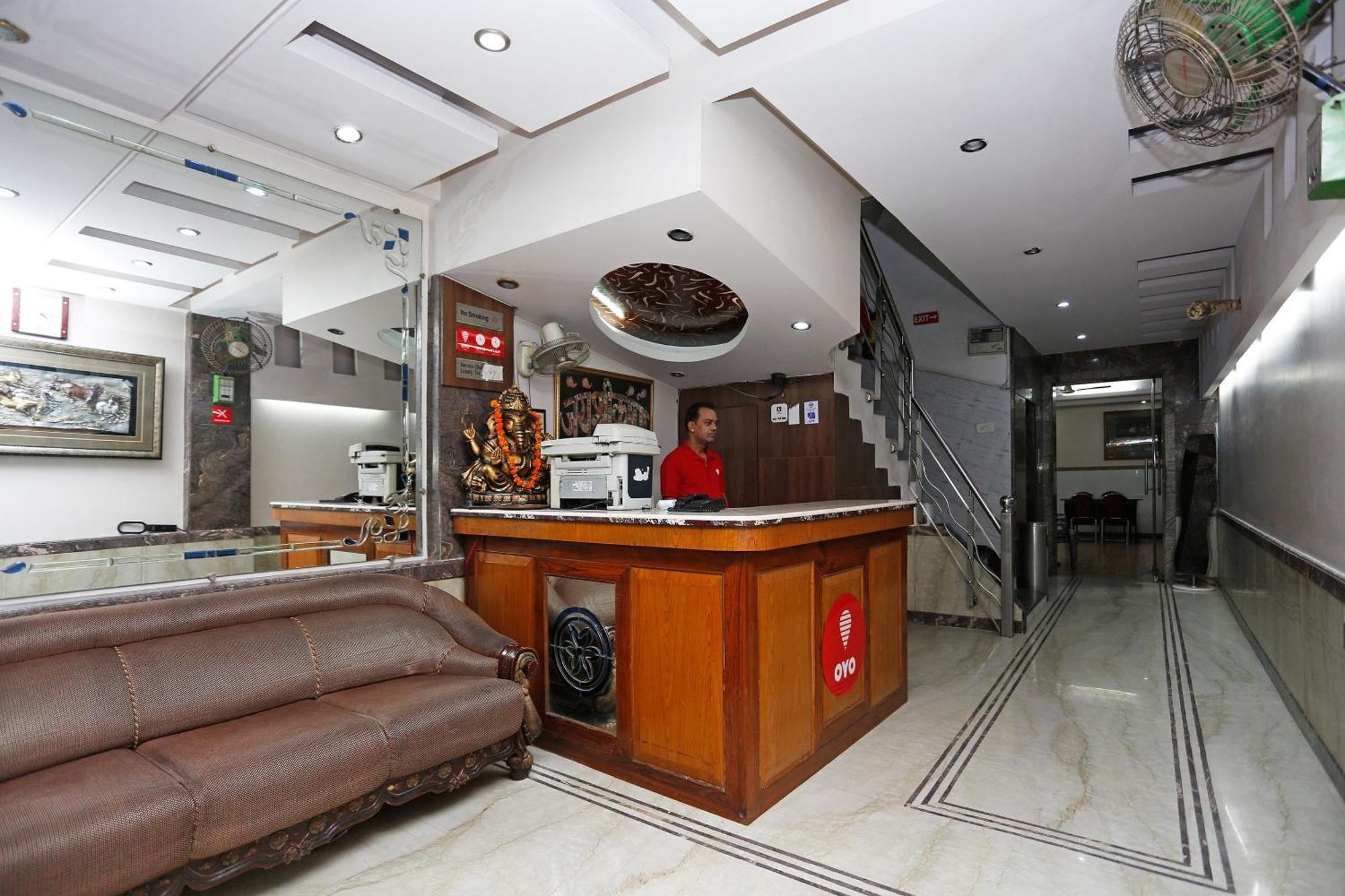 Hotel O Mid Town 德里 外观 照片